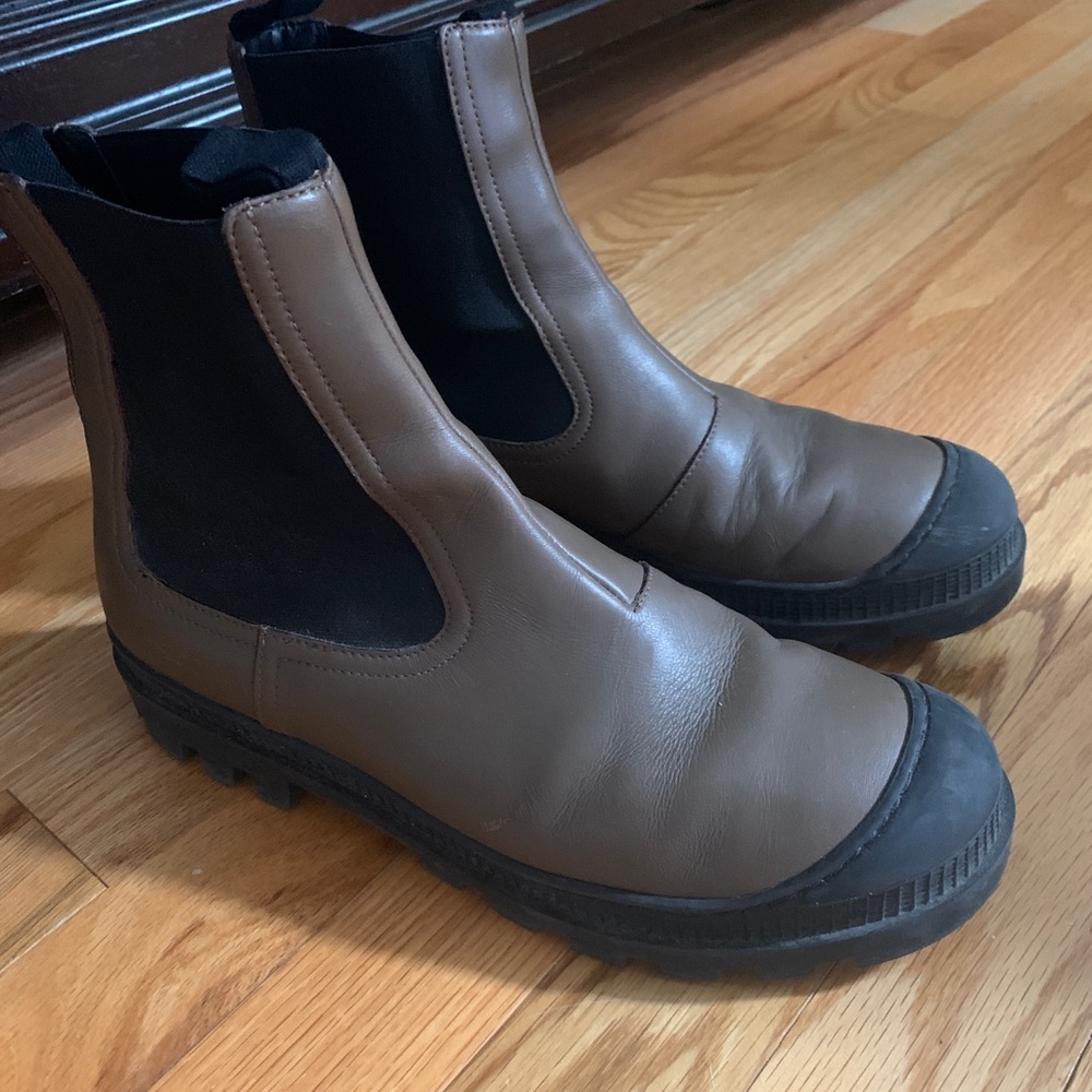 Loewe brown/black boots